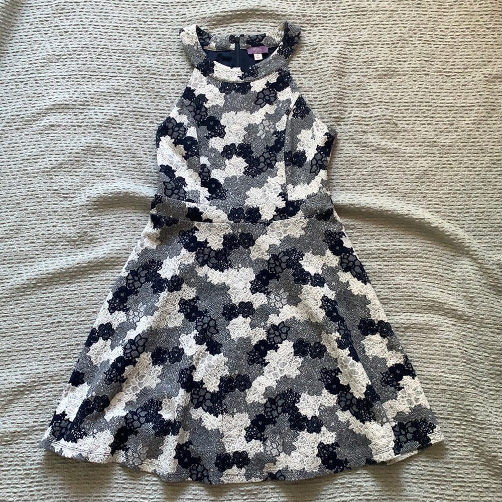 Truly Poppy Floral Navy Dress. Sz M